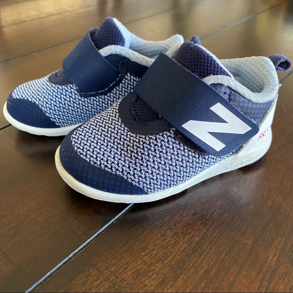 New Balance FS223 Toddler Sneaker Size 4